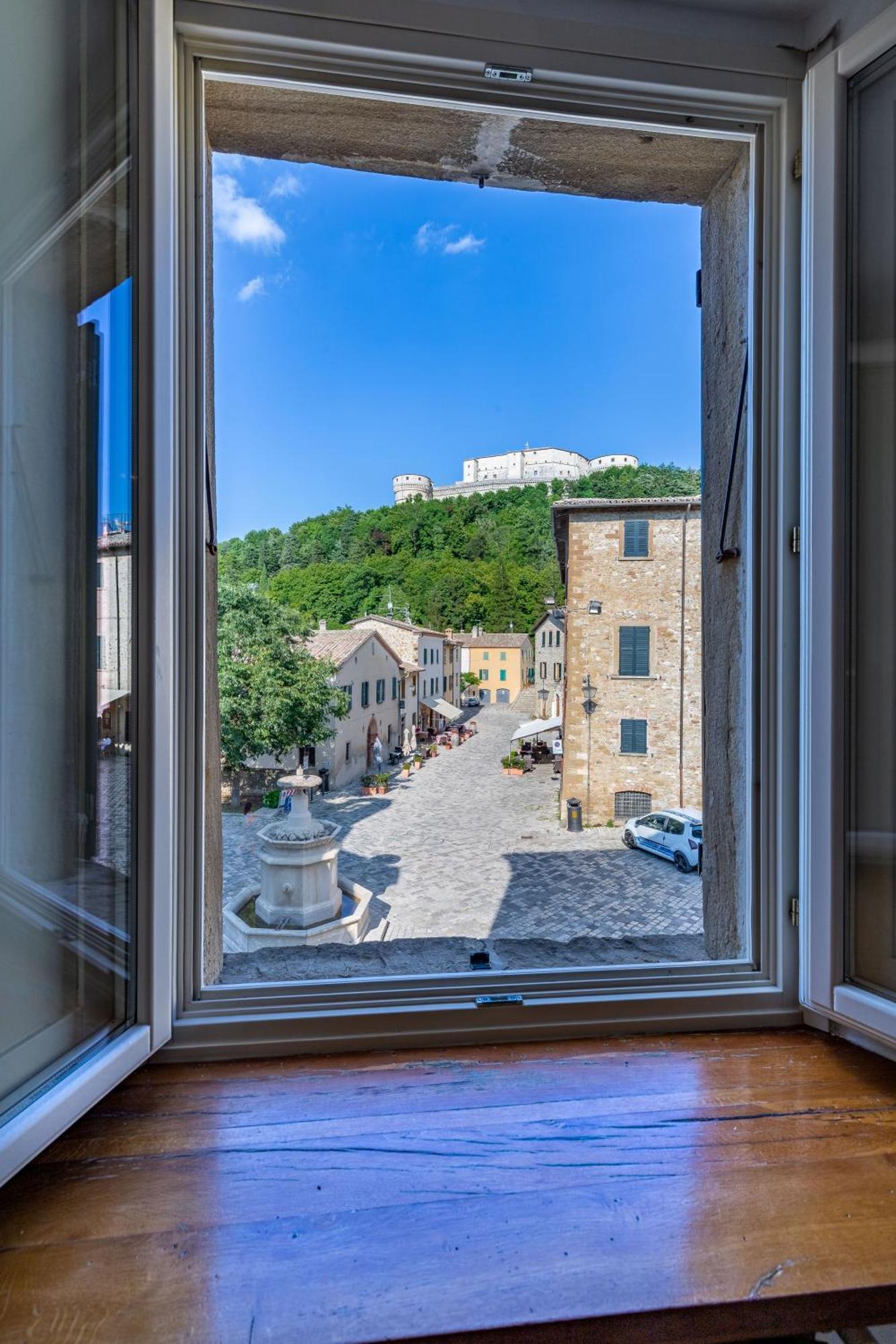 San Leo Albergo Diffuso Exterior foto